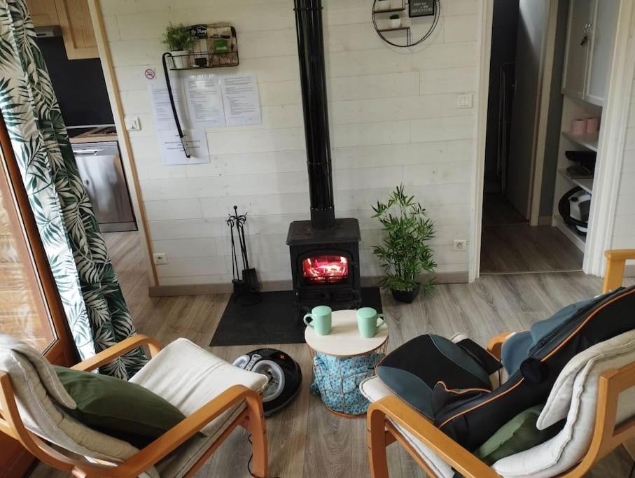 Signy-le-Petit Gite N°4, En Pleine Nature, Frontalier מראה חיצוני תמונה